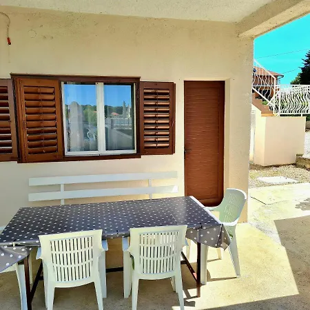 Ivana Διαμέρισμα *