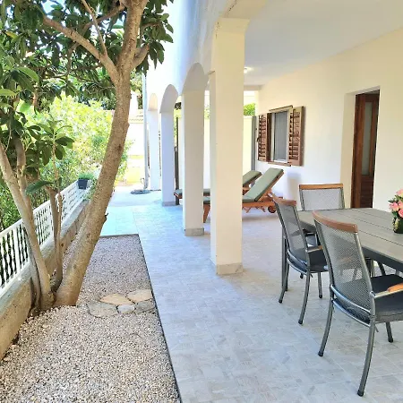 Ivana * Brodarica (Sibenik-Knin)