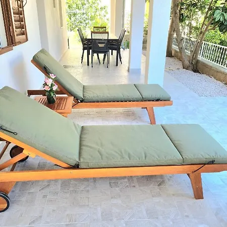 Ivana * Brodarica (Sibenik-Knin)