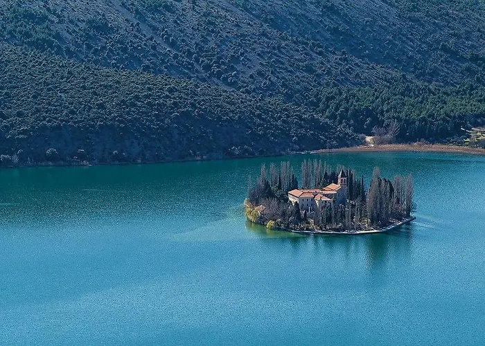 Ivana * Brodarica (Sibenik-Knin)